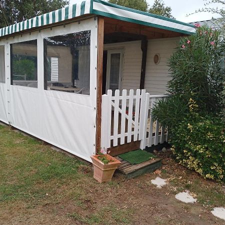 Mobil Home Dans Parc Residentiel Loisirs Talmont-Saint-Hilaire Bagian luar foto